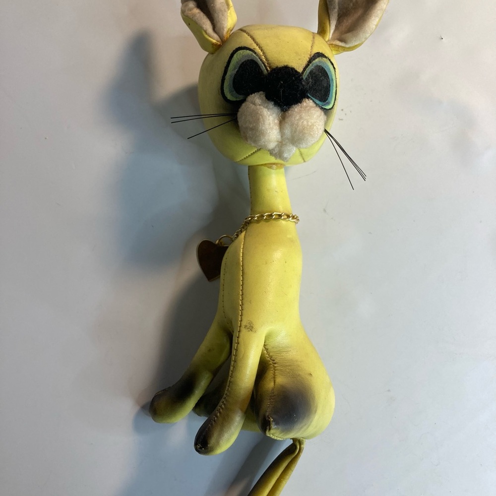 Herman pecker yellow leather vintage rare cat 9"